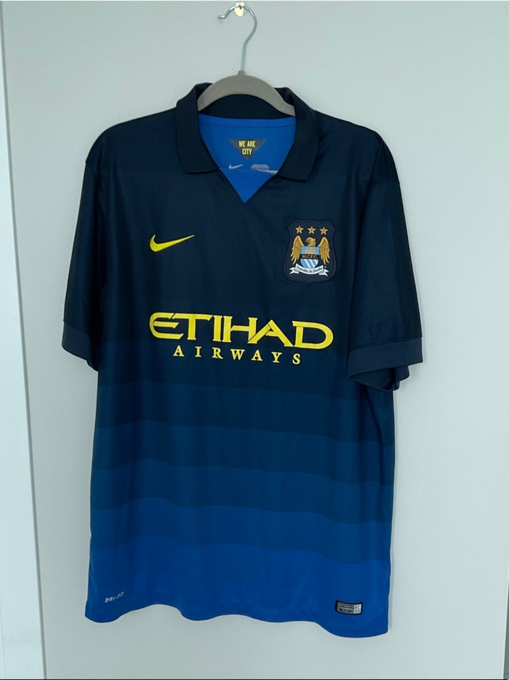 Nike Manchester City FC polyester shirt XL excellent condition